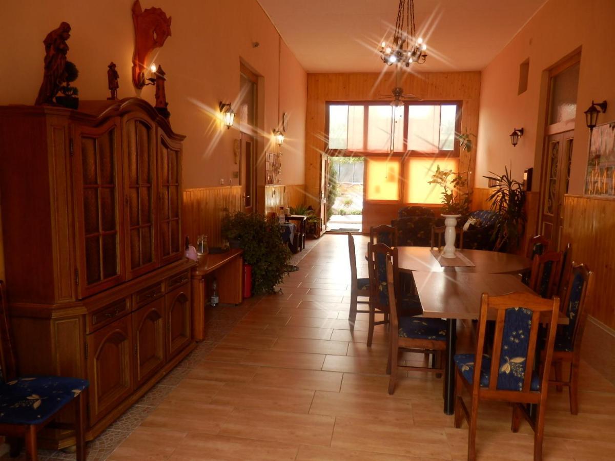 Guesthouse Ilona Velky Kamenec Εξωτερικό φωτογραφία