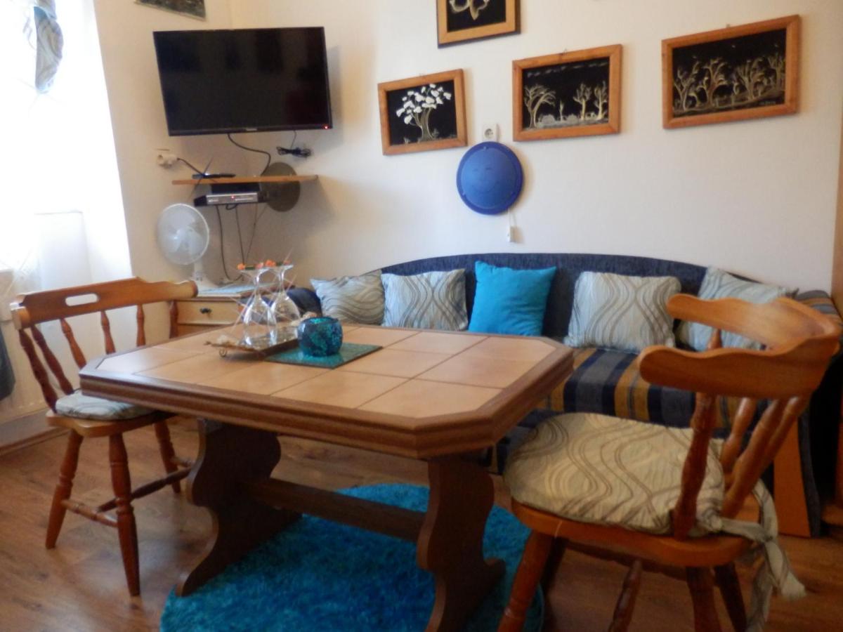 Guesthouse Ilona Velky Kamenec Εξωτερικό φωτογραφία