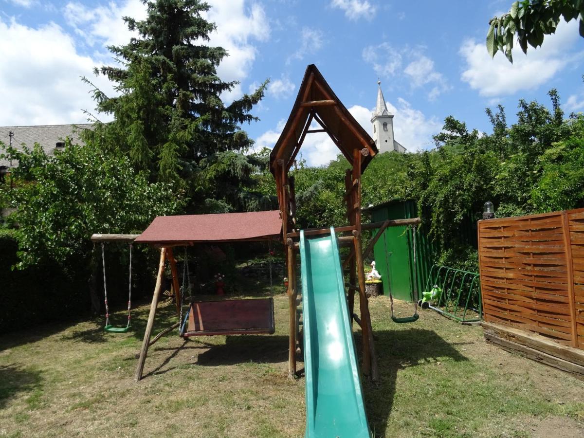 Guesthouse Ilona Velky Kamenec Εξωτερικό φωτογραφία